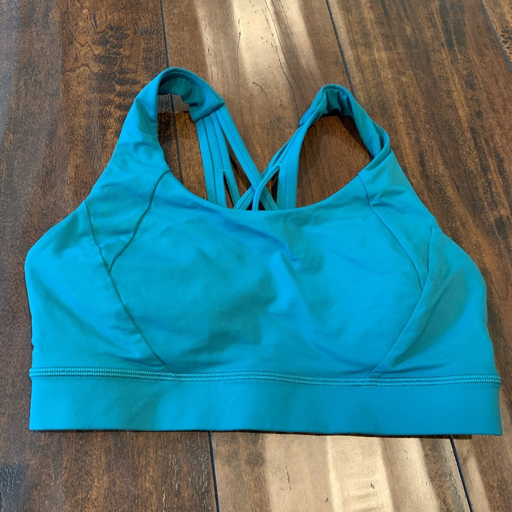 Lululemon work out bra, padding included